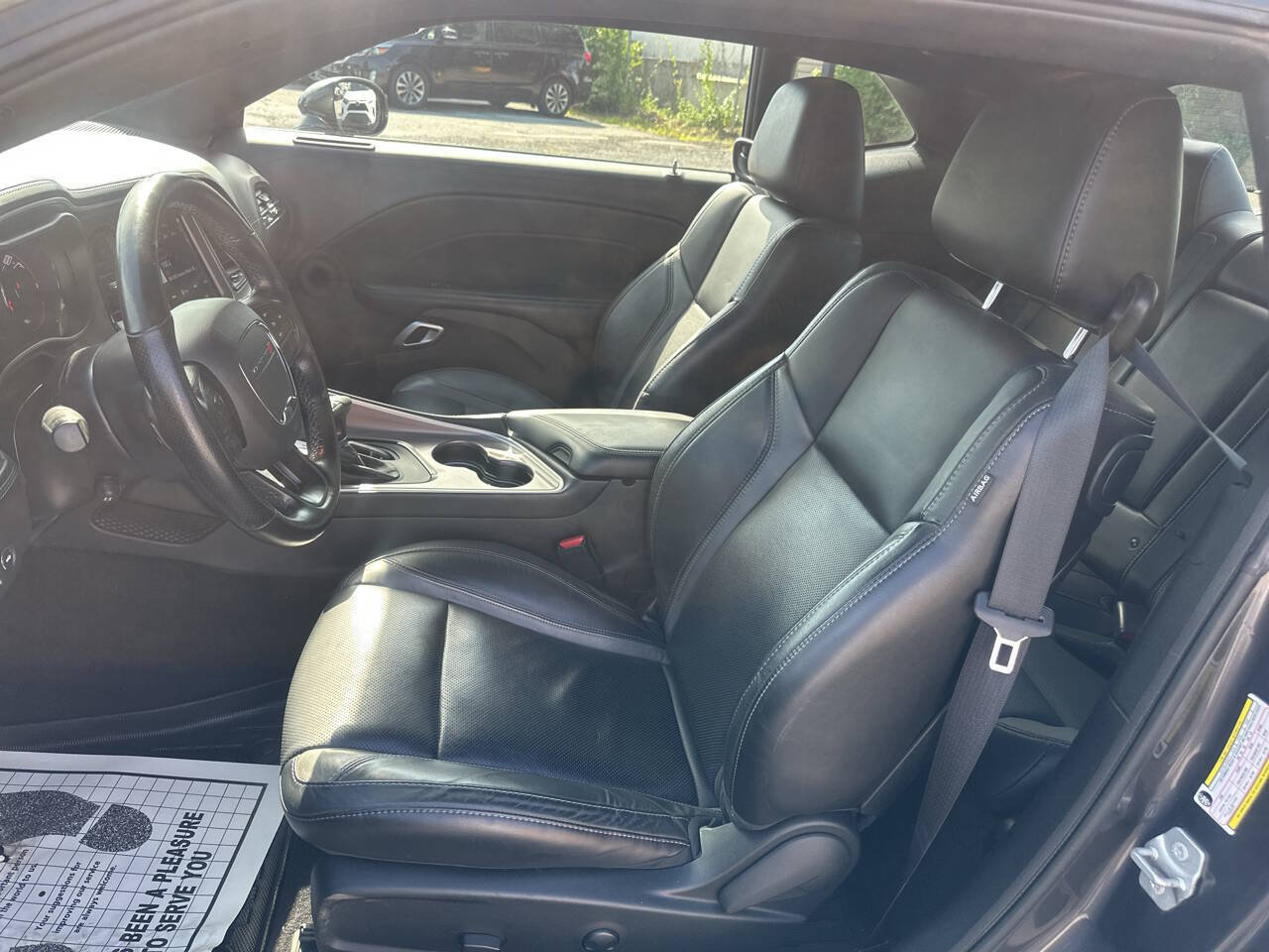 Used 2022 Dodge Challenger SXT w/ Plus Package RWD image 11