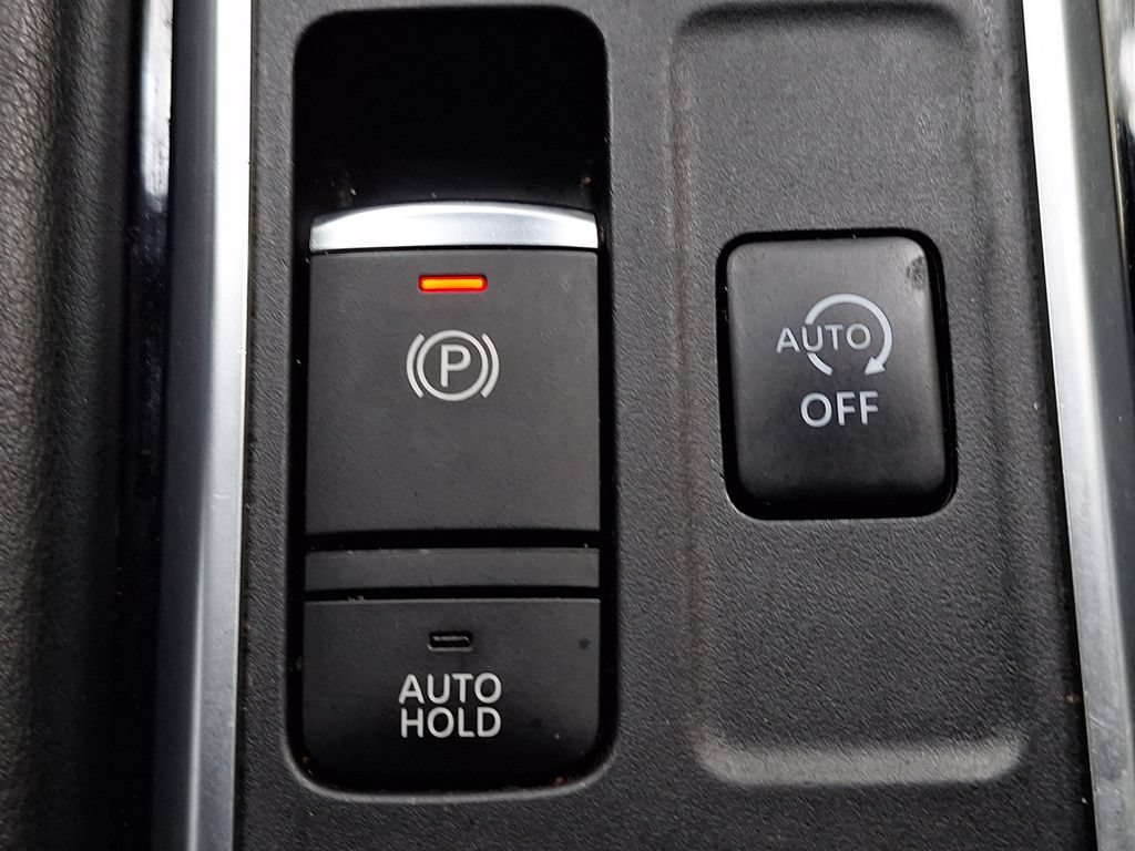 Used 2023 Nissan Pathfinder SL w/ SL Premium Package AWD/4WD image 23