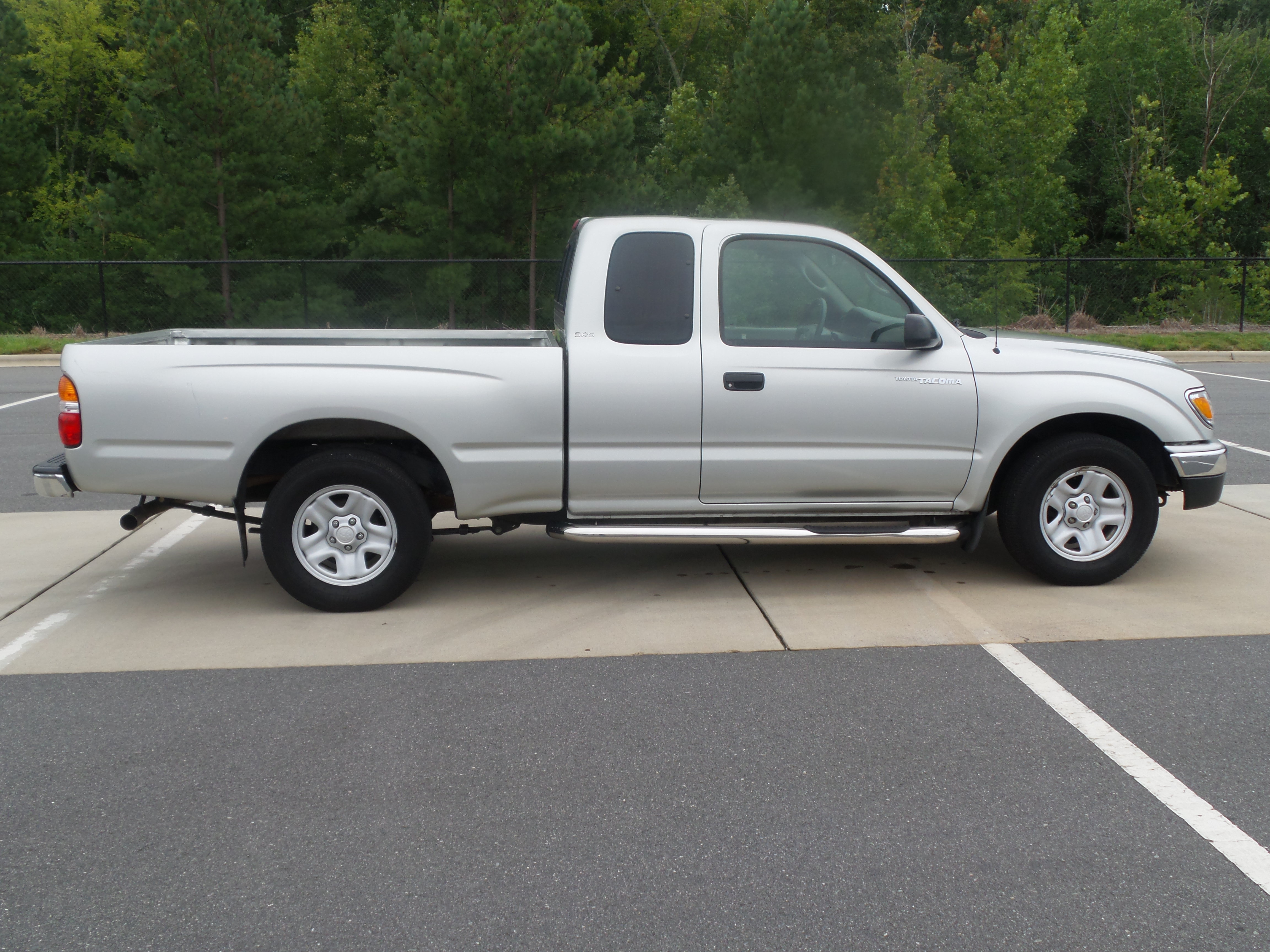 Used 2004 Toyota Tacoma 2WD Xtracab image 15