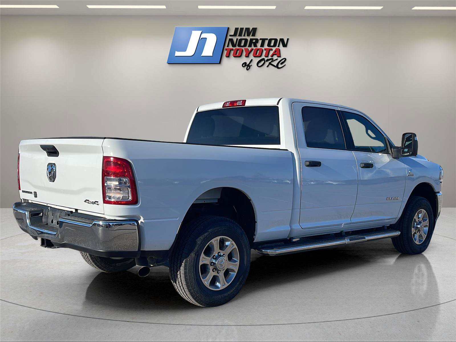 Used 2024 RAM 2500 Big Horn image 5