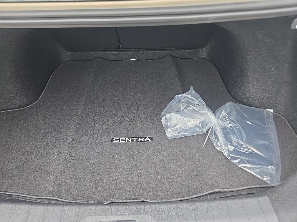 New 2026 Nissan Sentra SV w/ SV Convenience Package FWD image 28