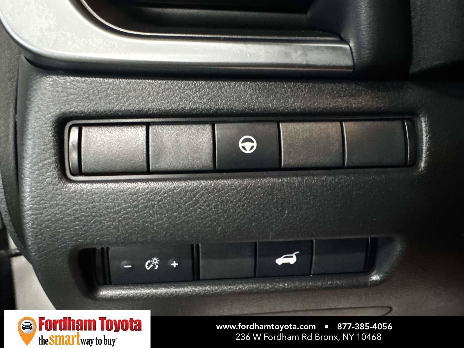 Used 2021 Nissan Rogue SV w/ Premium Package AWD/4WD image 22
