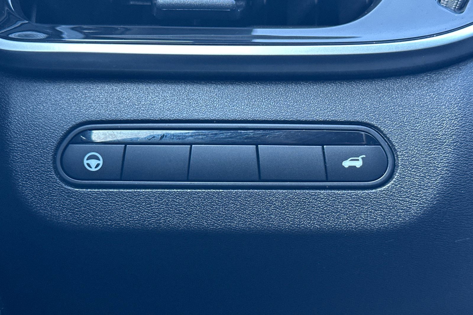 Certified 2025 INFINITI QX60 Luxe w/ Black Edition image 45