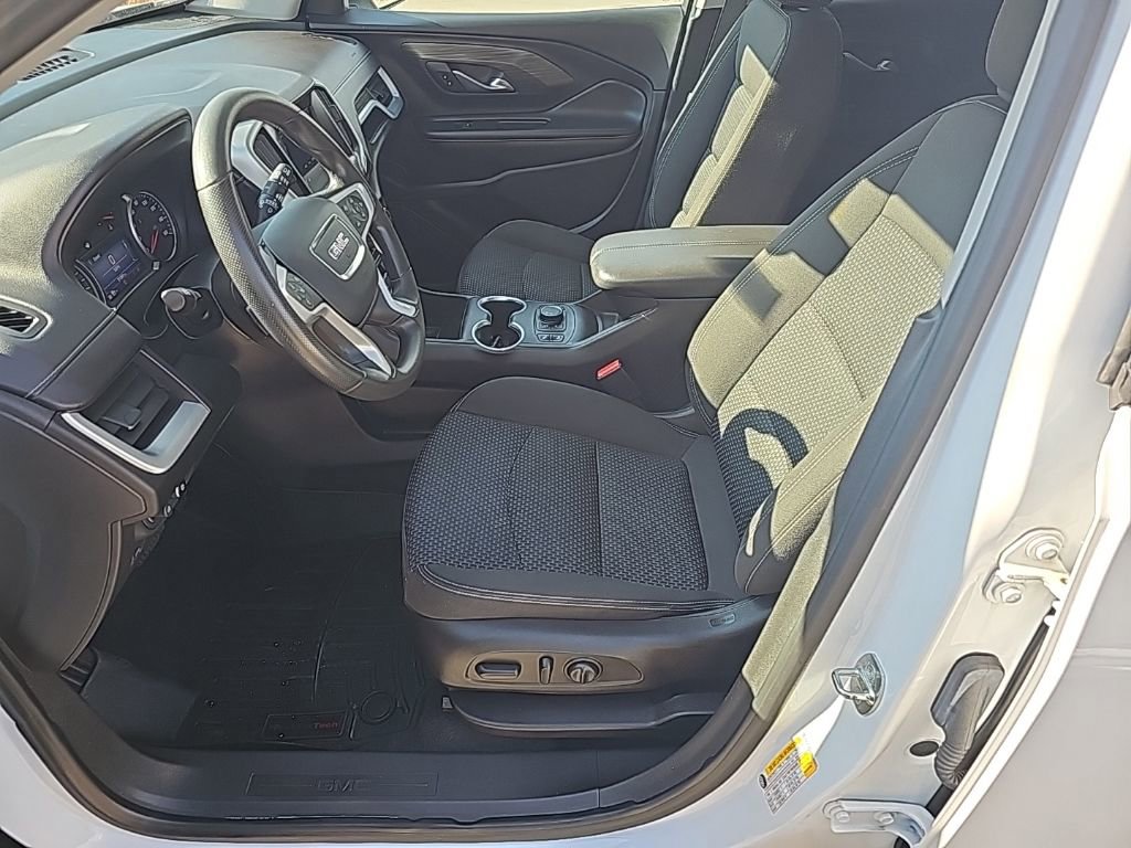 Used 2022 GMC Terrain SLE w/ Driver Convenience Package image 12