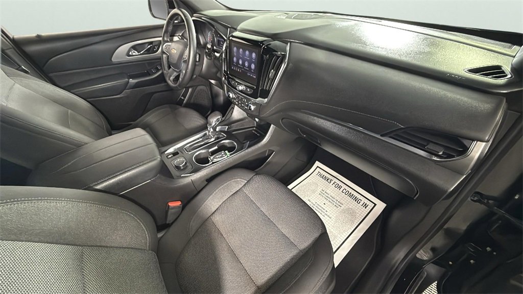 Used 2023 Chevrolet Traverse LT image 33