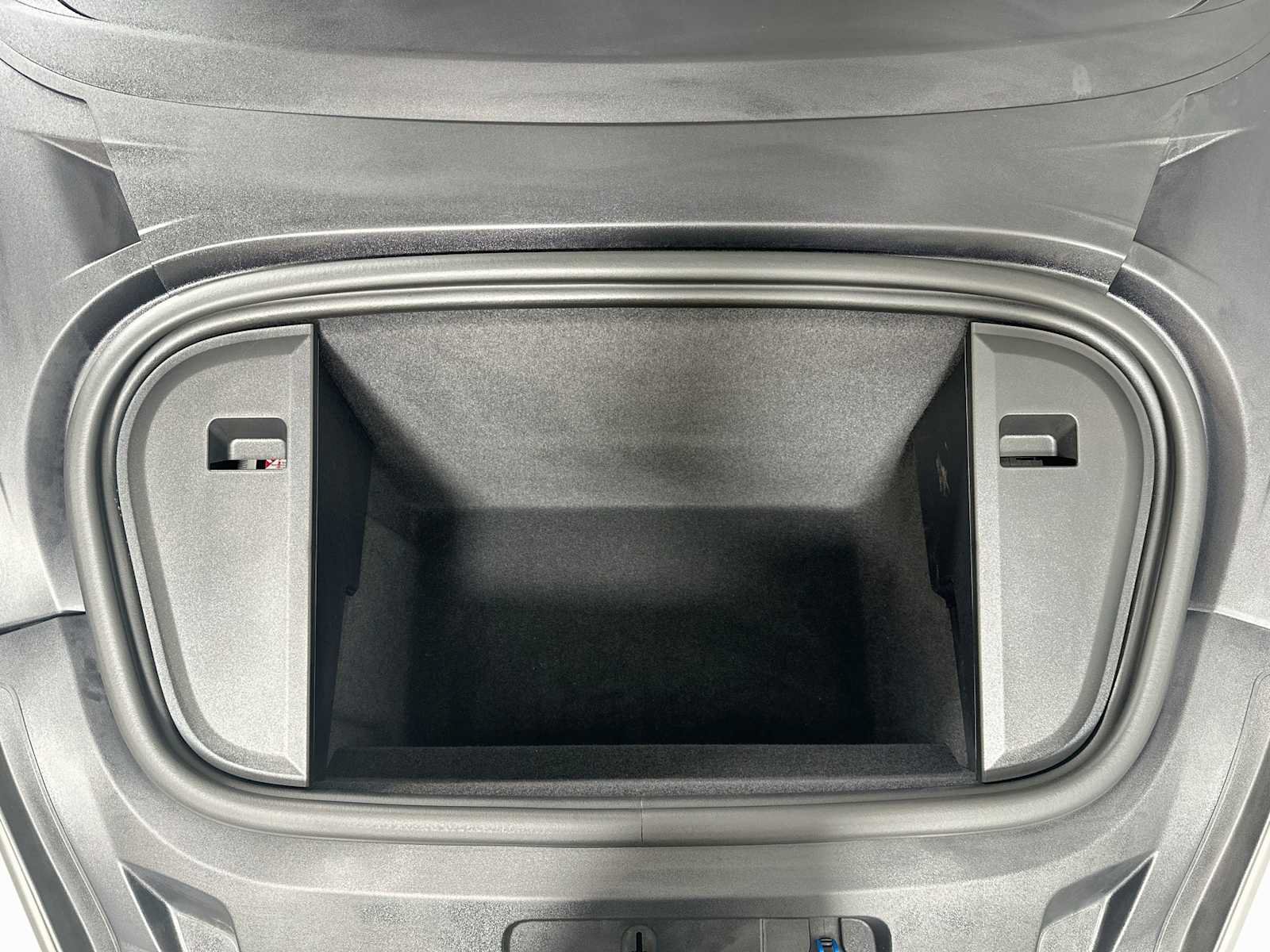 Certified 2025 Porsche Taycan RWD image 29
