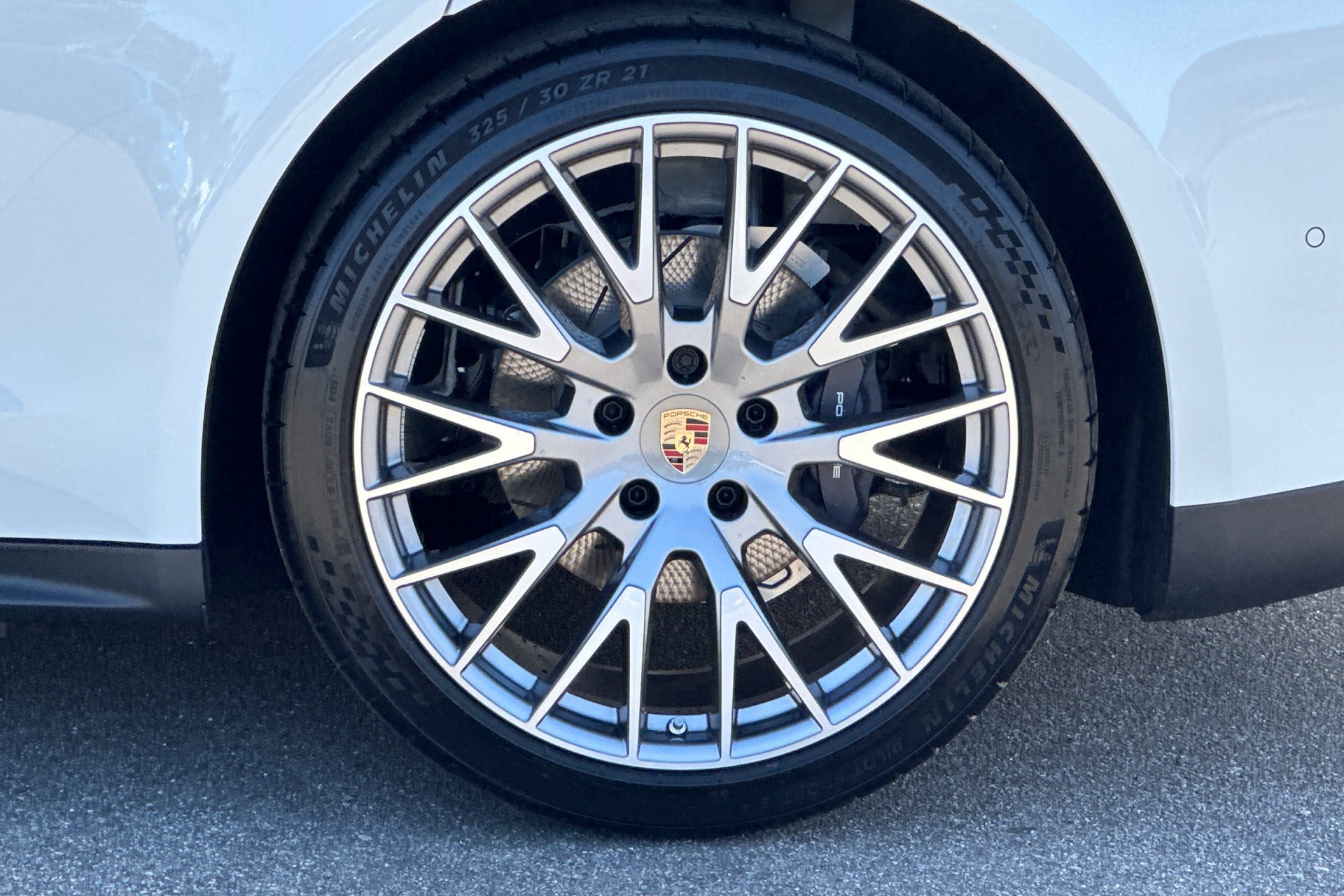 New 2025 Porsche Panamera image 43