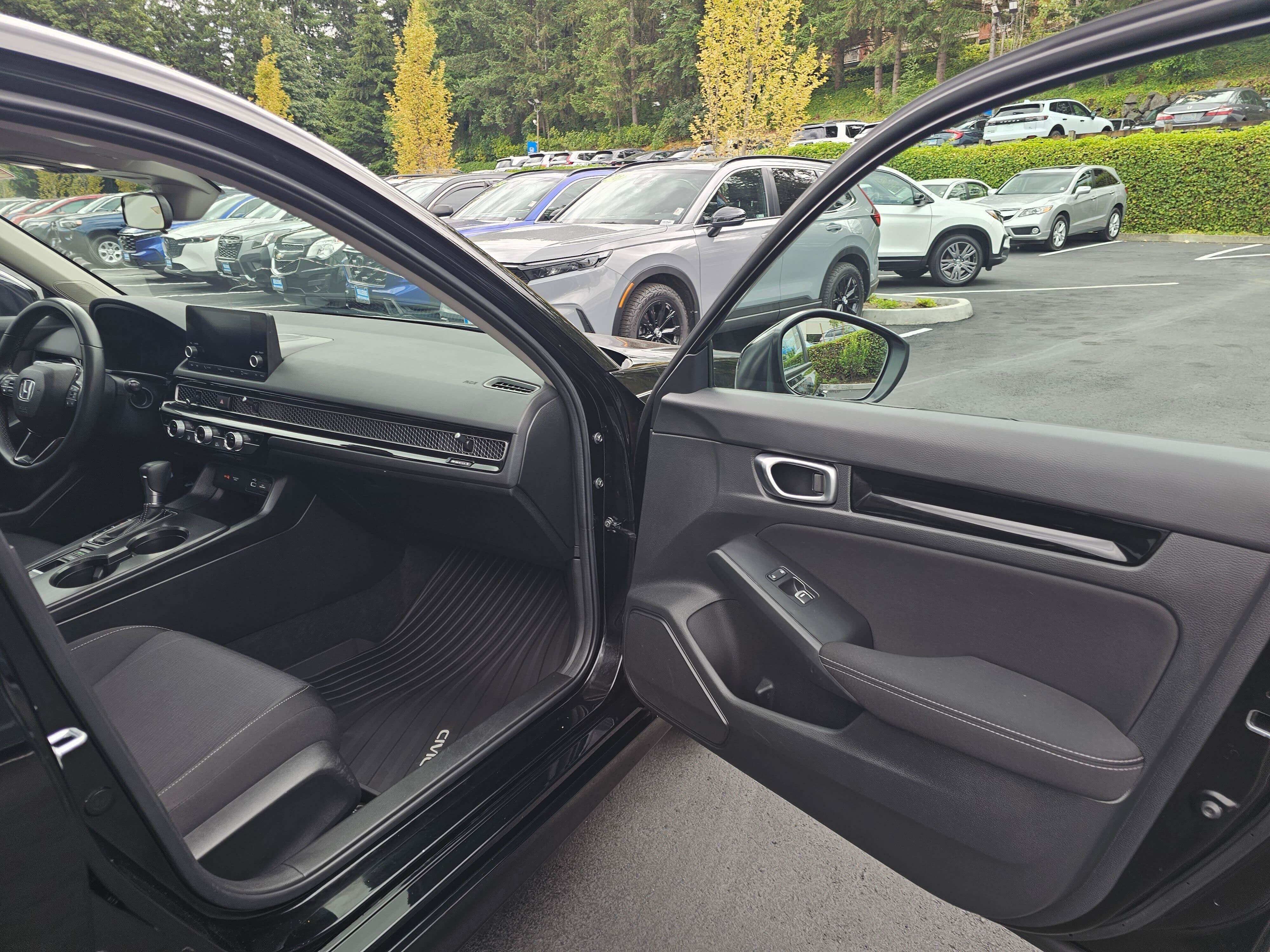 Used 2023 Honda Civic EX image 12