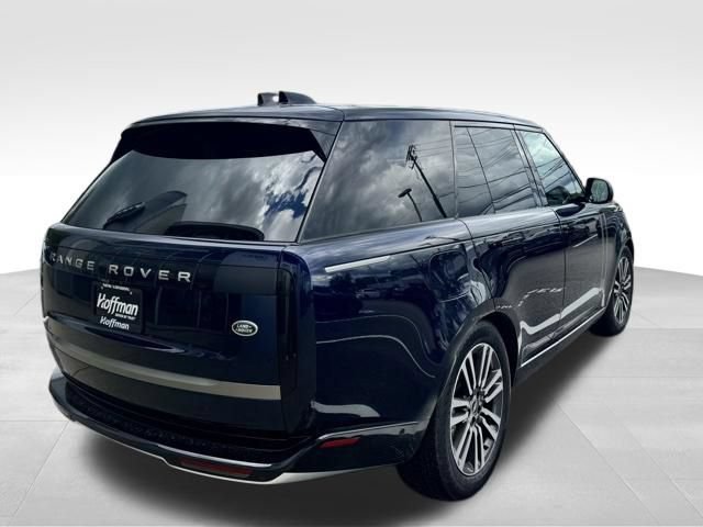Used 2023 Land Rover Range Rover SE AWD/4WD image 8