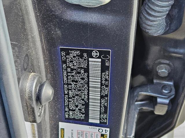 Used 2021 Toyota C-HR XLE FWD image 20