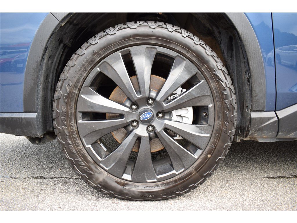 Used 2022 Subaru Ascent Onyx Edition image 9