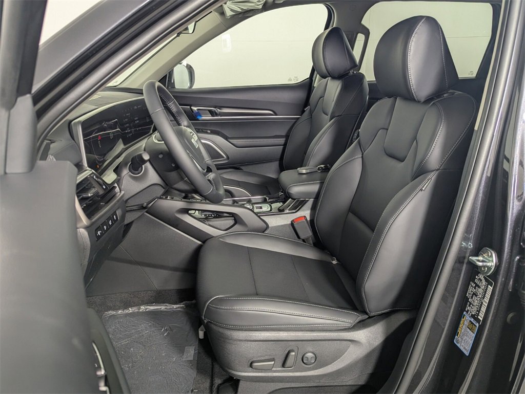 New 2025 Kia Telluride S image 12