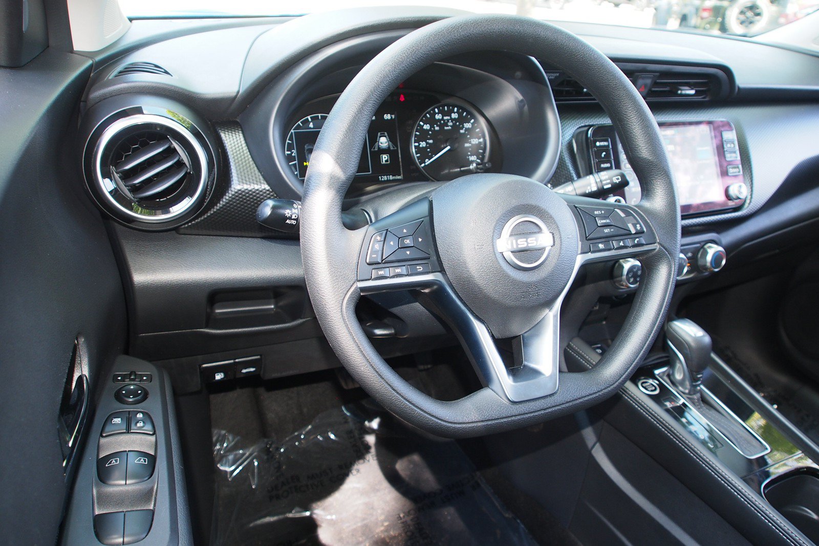 Used 2024 Nissan Kicks SV FWD image 15