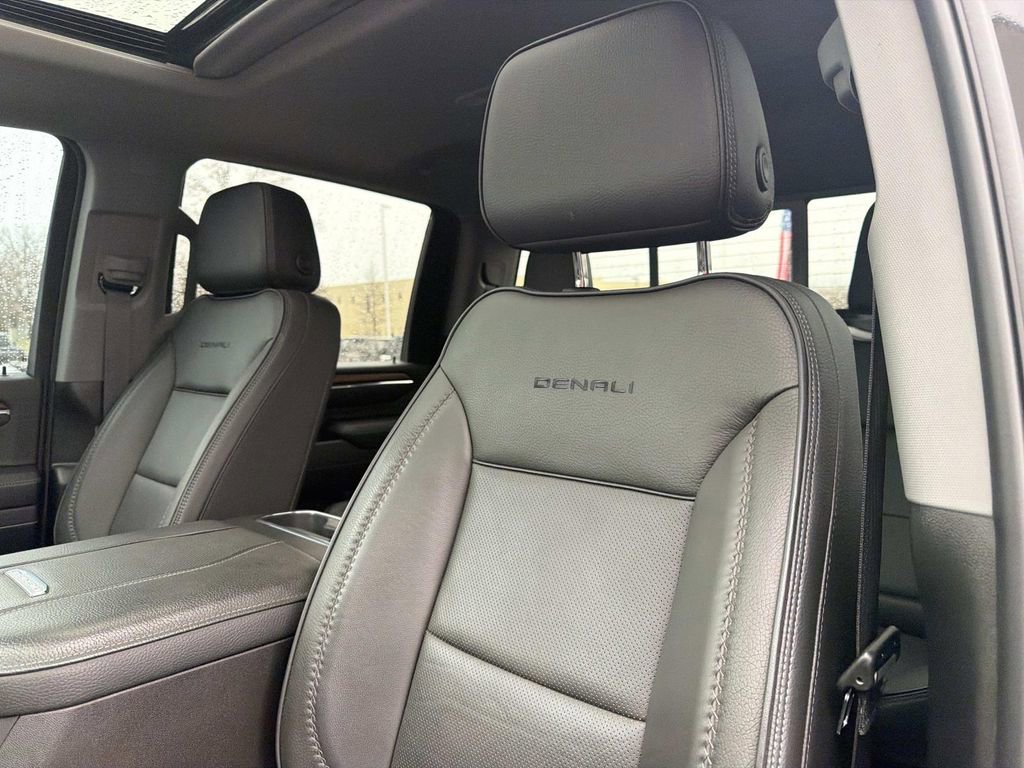 Used 2024 GMC Sierra 2500 Denali w/ Denali Reserve Package image 27