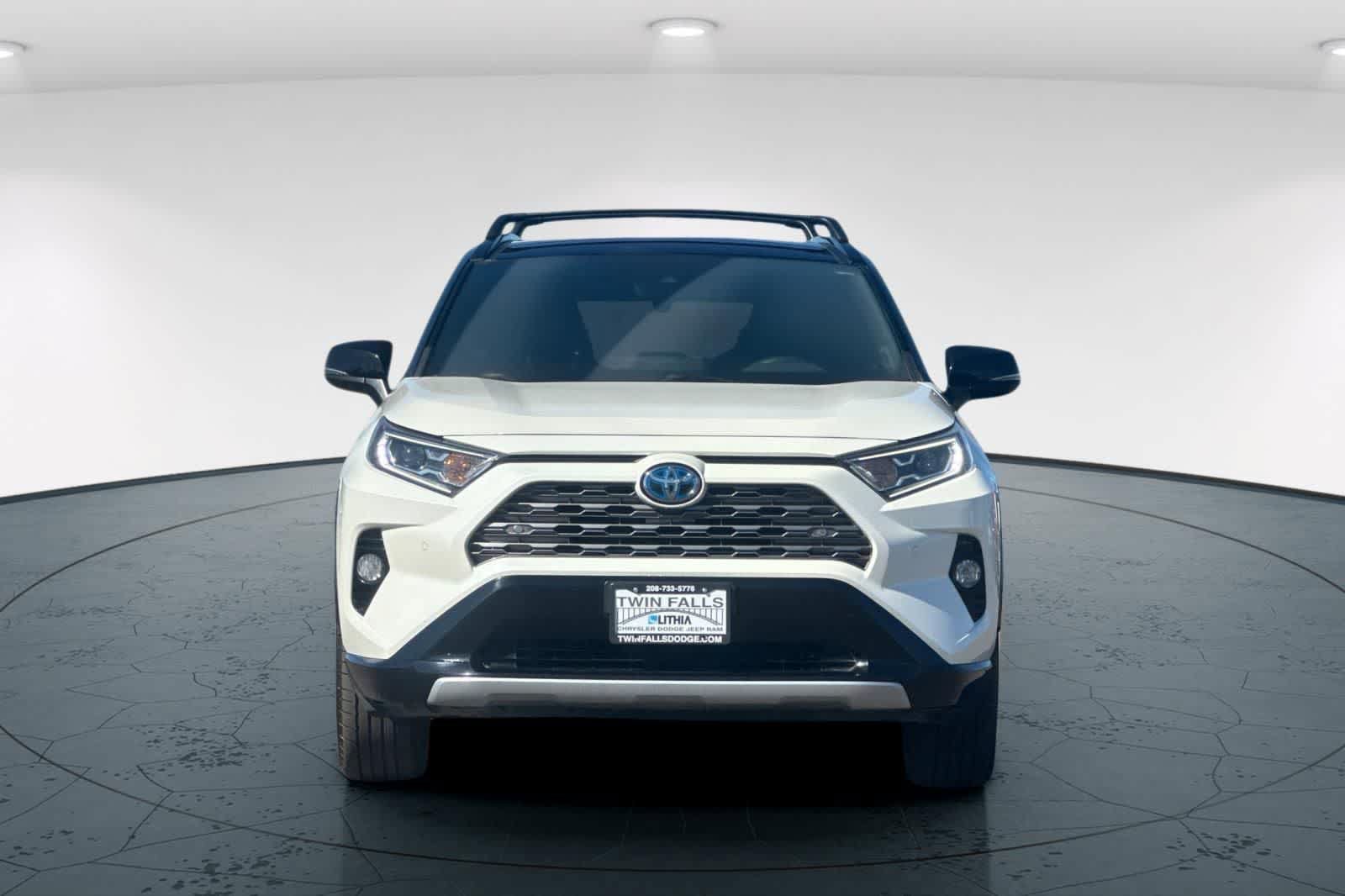 Used 2021 Toyota RAV4 XSE AWD/4WD image 10