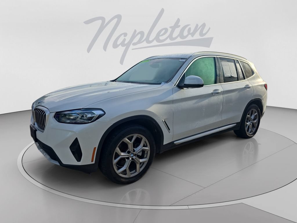 Used 2024 BMW X3 xDrive30i AWD/4WD image 1