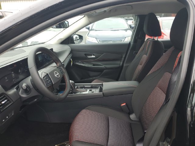 New 2027 Nissan Sentra SR w/ SR All Weather Package FWD image 11
