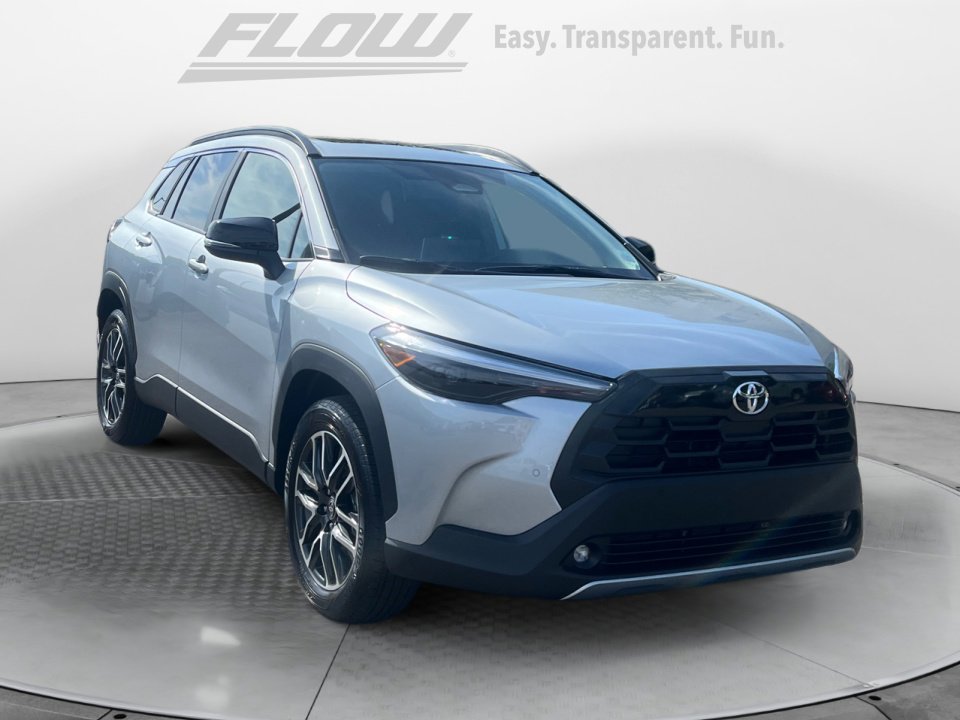 New 2026 Toyota Corolla Cross XLE w/ Convenience Package FWD image 1