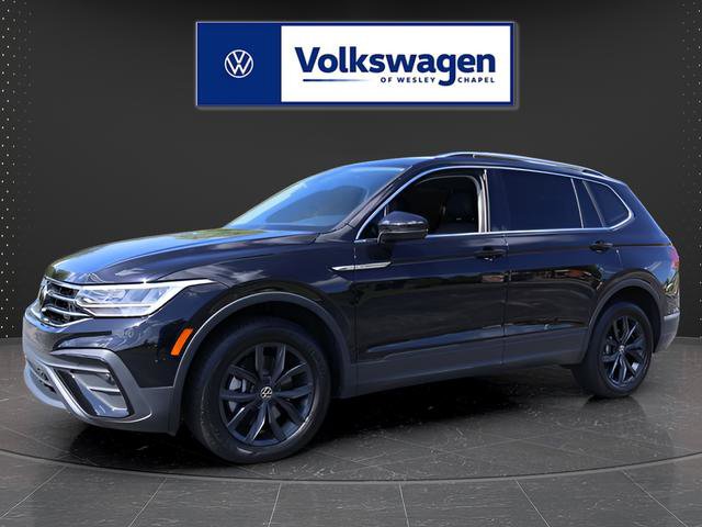 Certified 2024 Volkswagen Tiguan SE FWD image 4