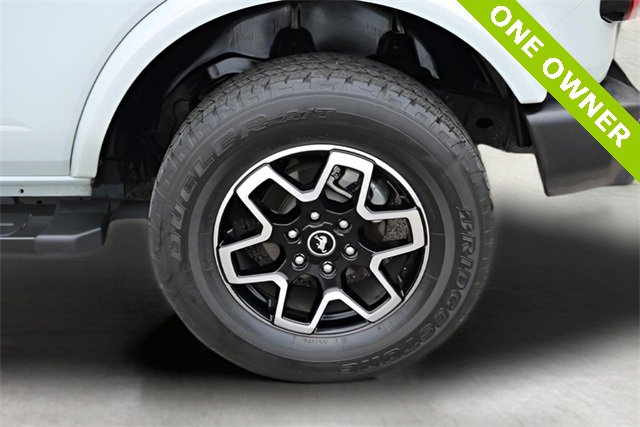 Used 2023 Ford Bronco Outer Banks image 9
