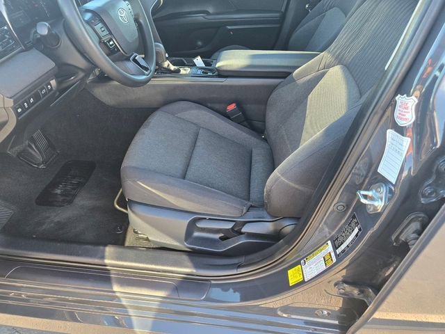 Certified 2025 Toyota Camry LE image 19