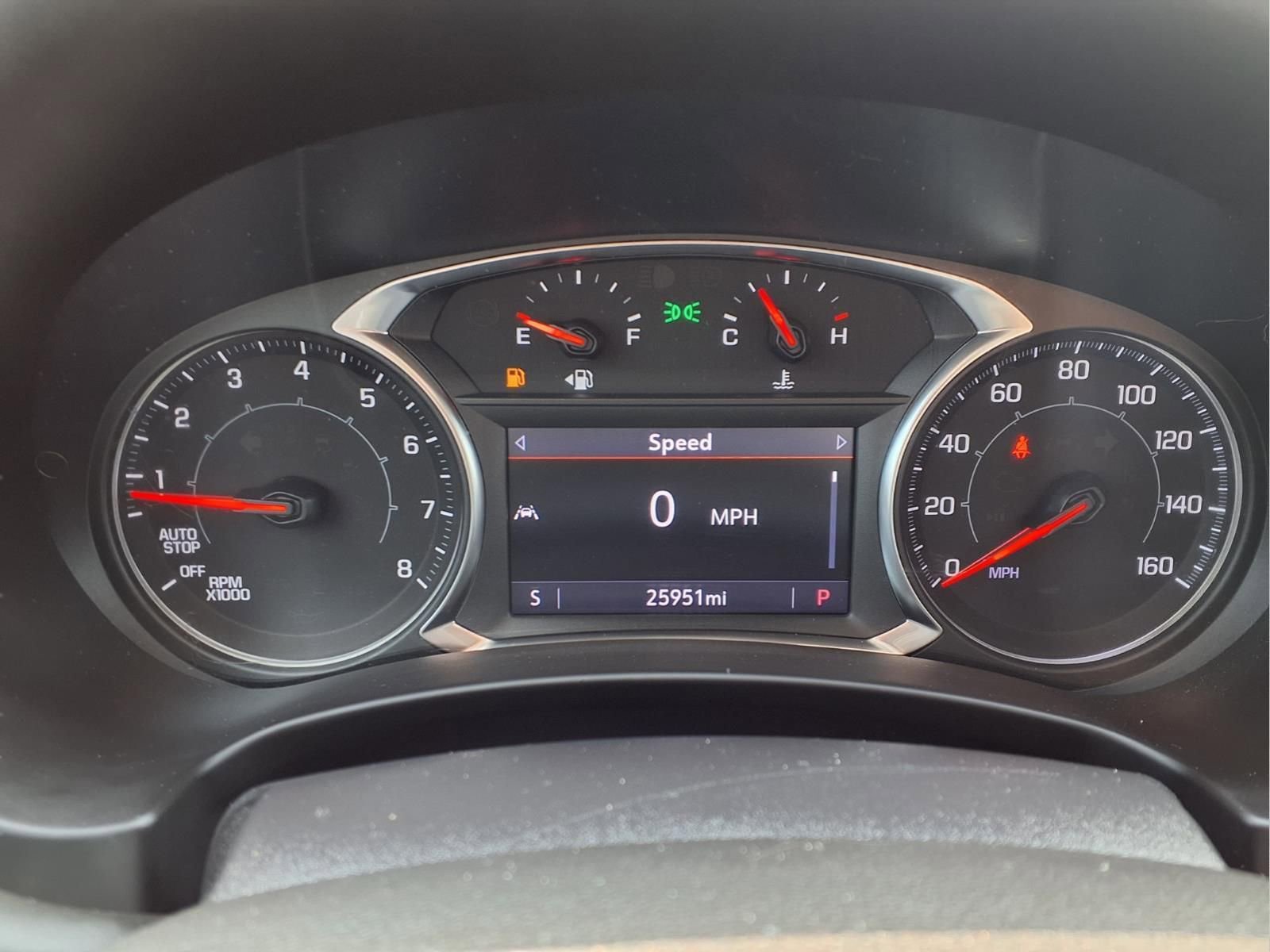 Used 2022 GMC Terrain SLT w/ Elevation Edition image 17