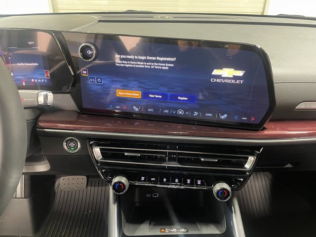 New 2026 Chevrolet Traverse Z71 image 16