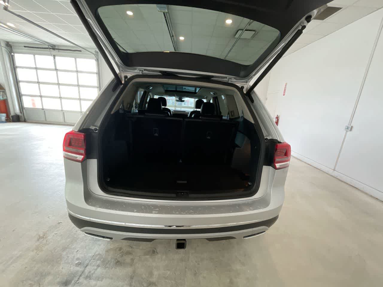 Used 2019 Volkswagen Atlas SEL AWD/4WD image 25