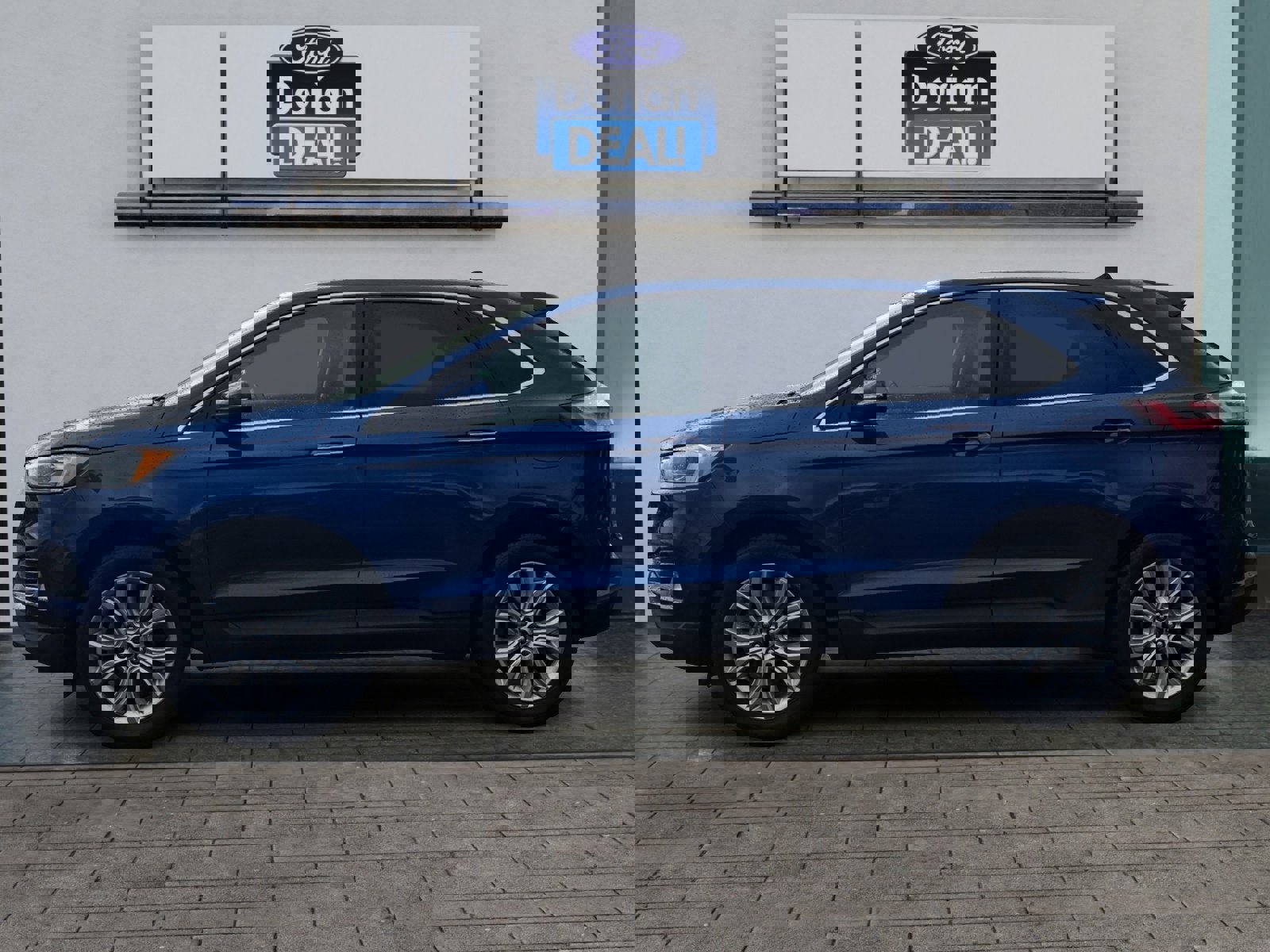 Used 2023 Ford Edge Titanium w/ Equipment Group 301A image 6