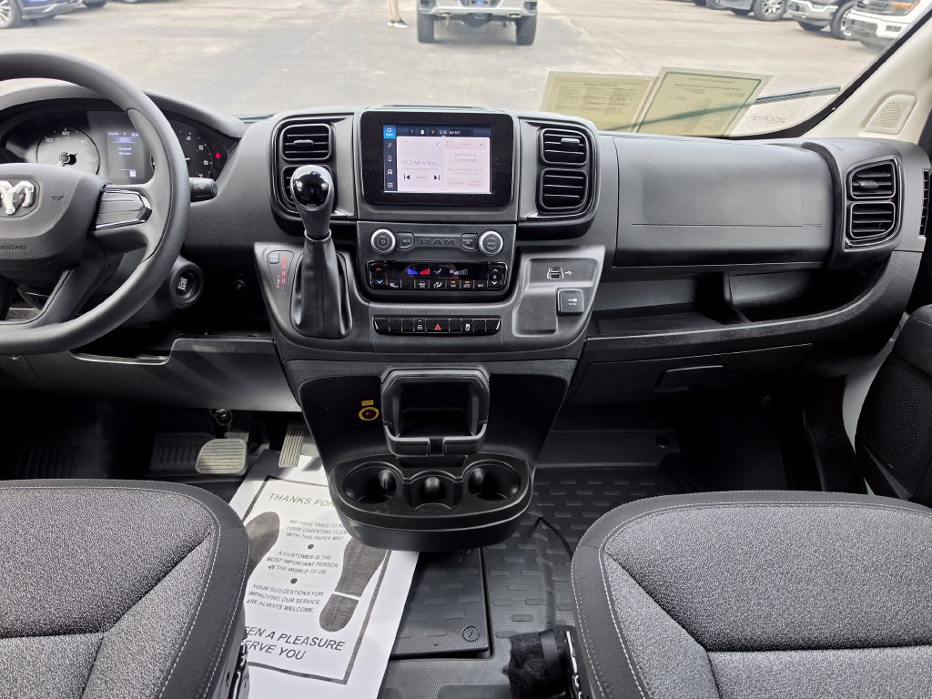 Used 2025 RAM ProMaster 1500 FWD image 14