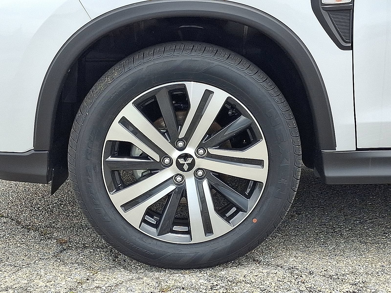 New 2026 Mitsubishi Outlander Sport ES AWD/4WD image 9