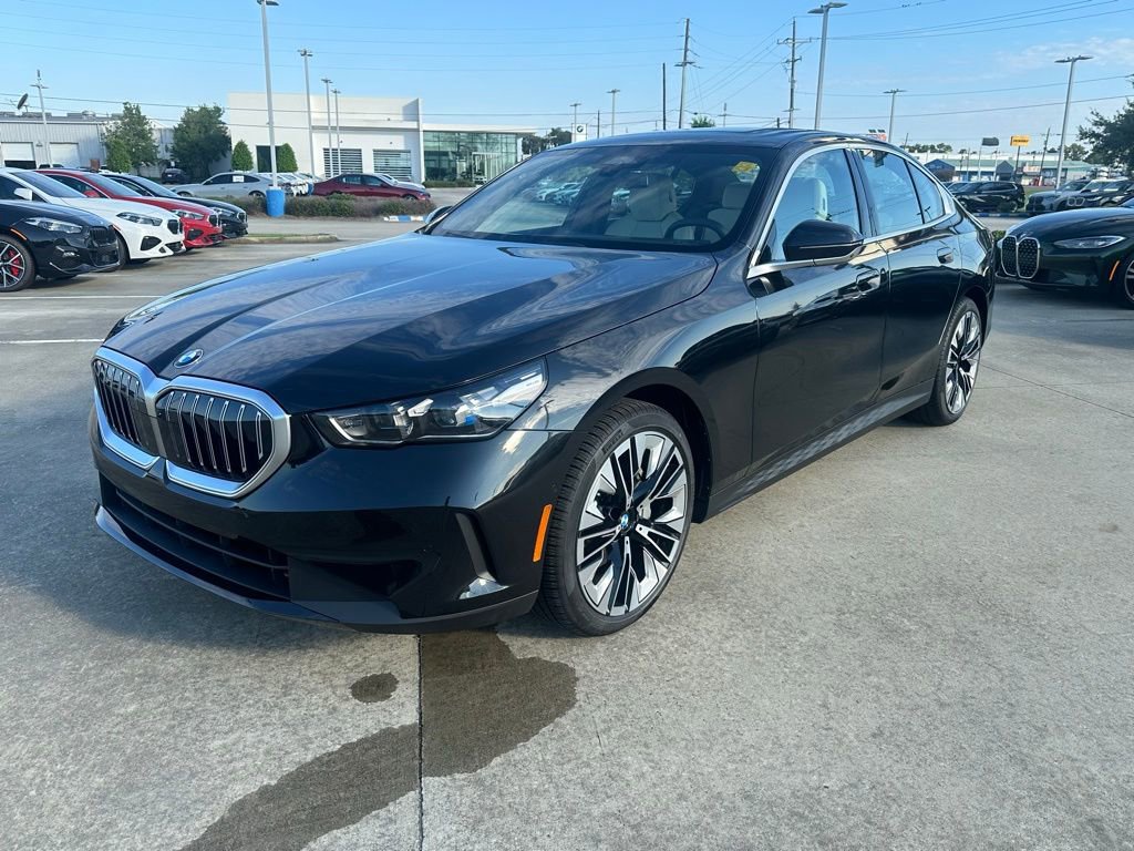 New 2026 BMW 530i w/ Premium Package