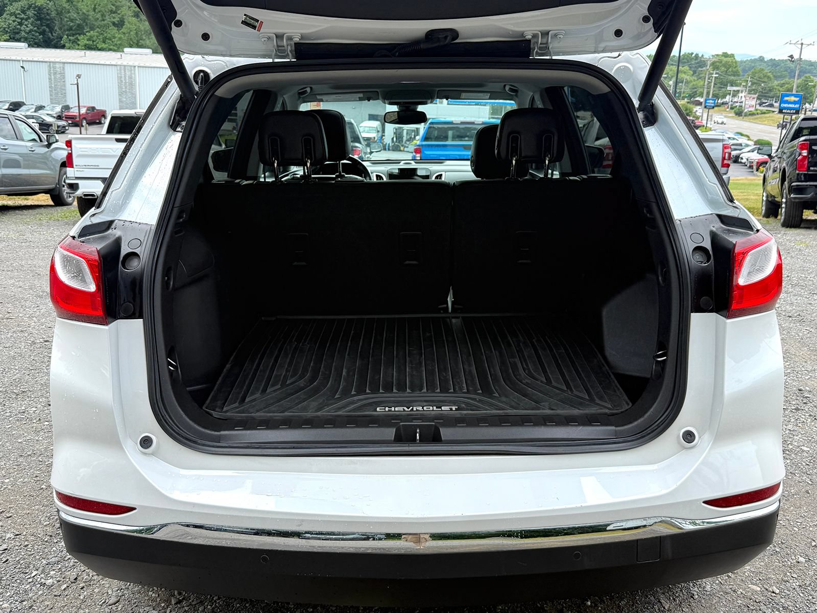 Certified 2020 Chevrolet Equinox Premier AWD/4WD image 12