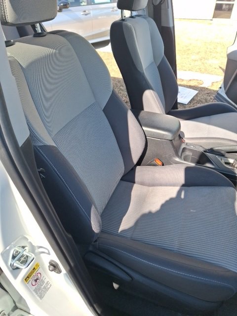 Used 2015 Toyota RAV4 XLE image 23