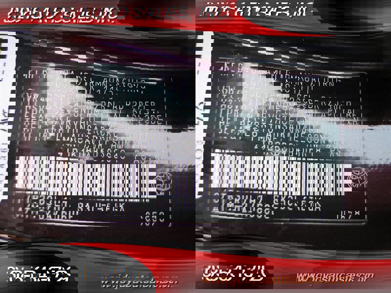 Used 2011 Toyota Avalon Limited image 38