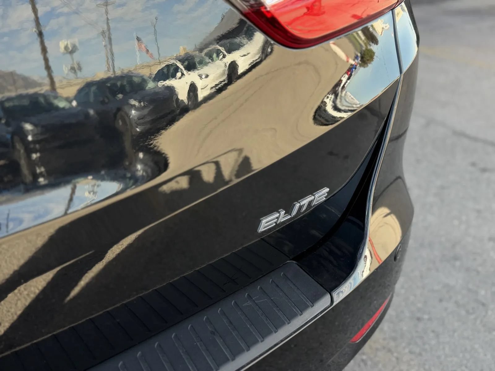 Used 2024 Honda Odyssey Elite image 43