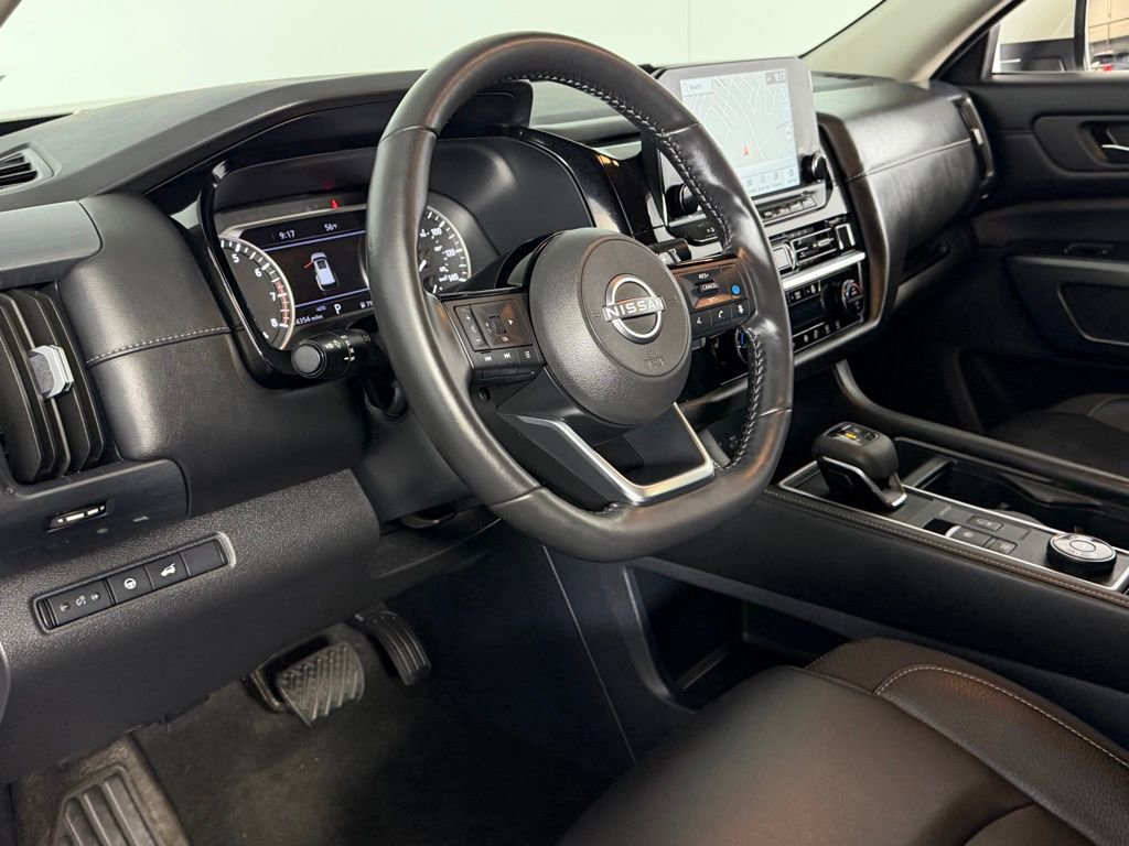 Used 2024 Nissan Pathfinder SL image 21