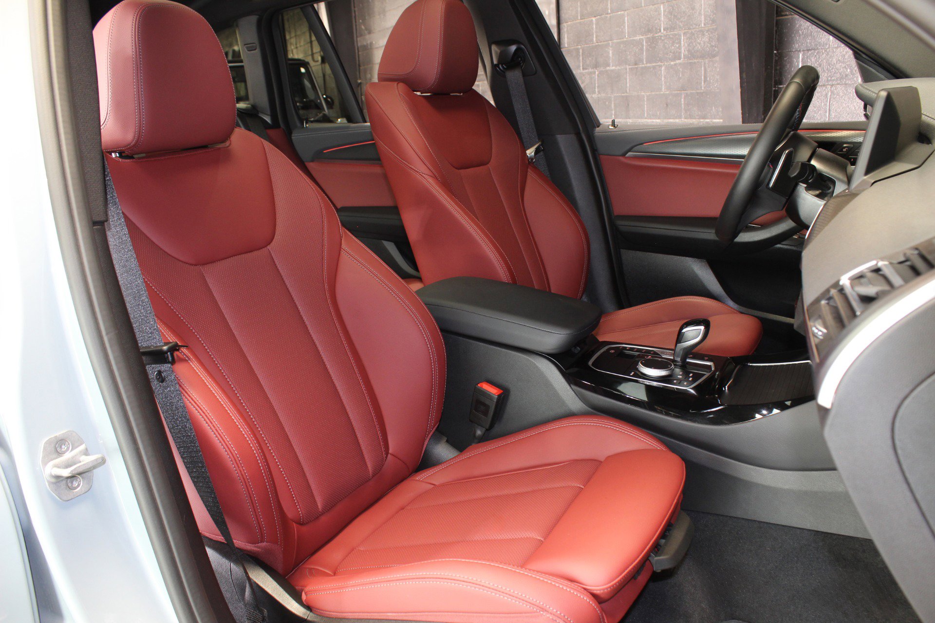 Used 2024 BMW X3 M40i w/ Premium Package image 47