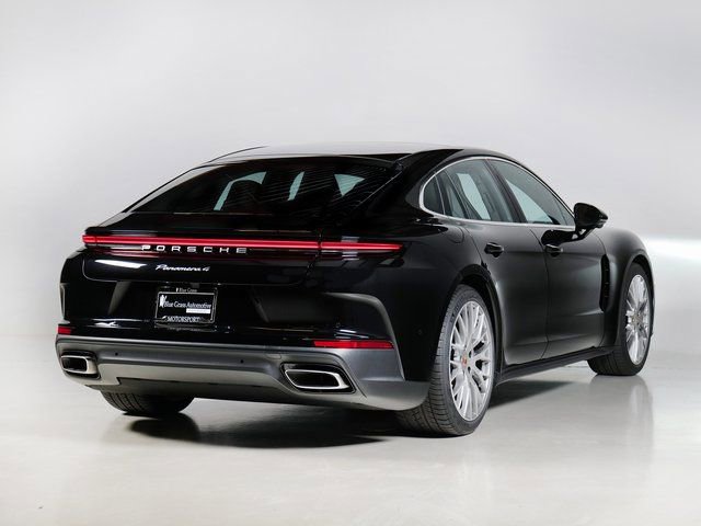New 2025 Porsche Panamera 4 image 9