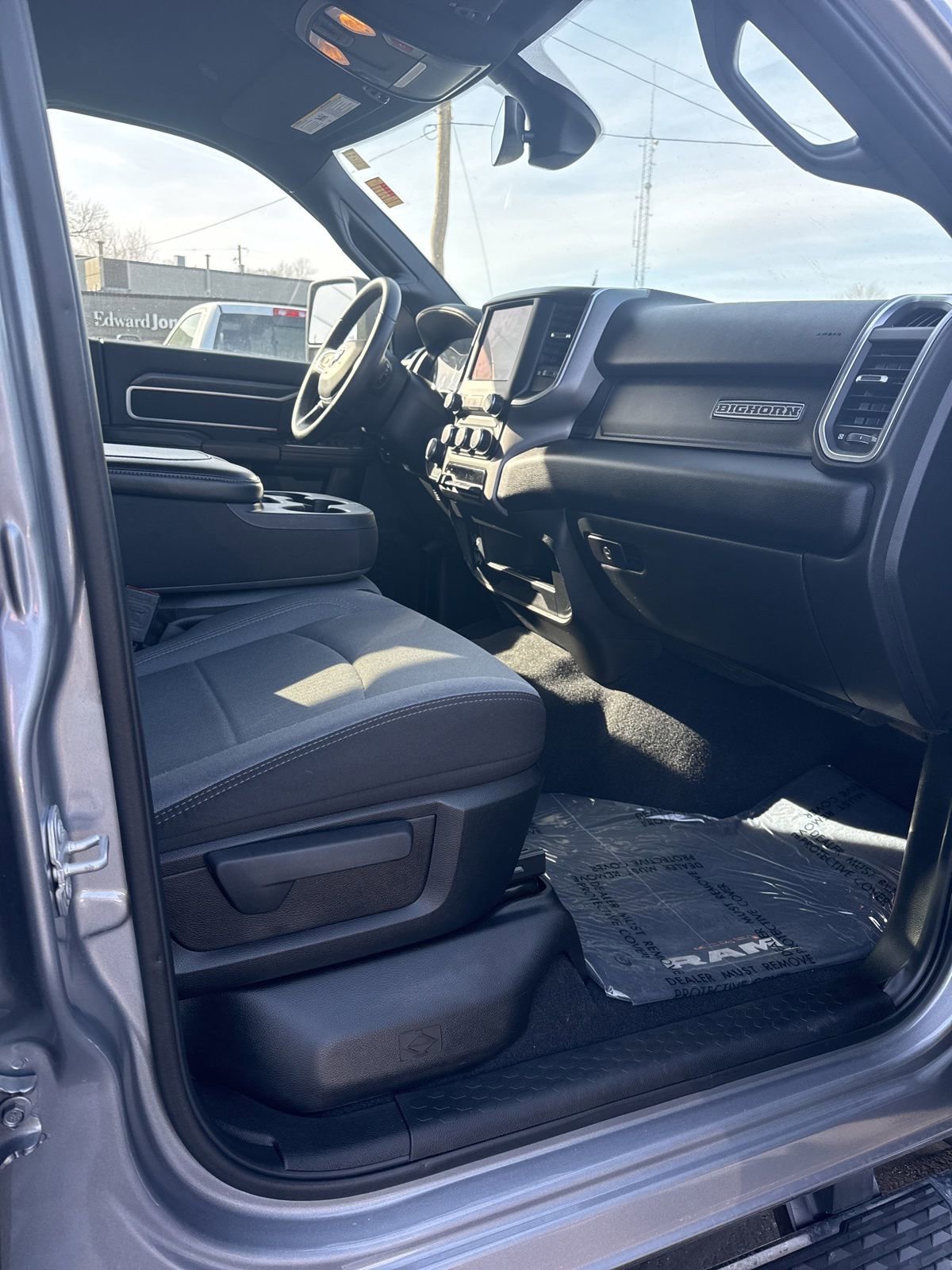 Used 2024 RAM 2500 Big Horn w/ Bed Utility Group image 25