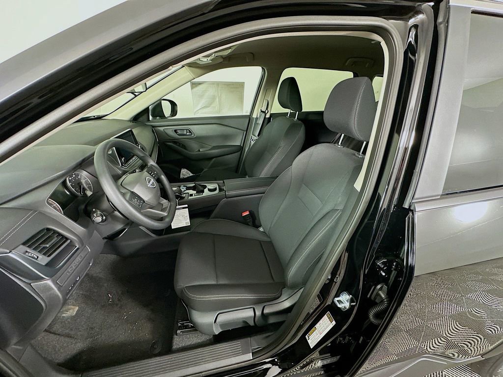 New 2026 Nissan Rogue S image 27