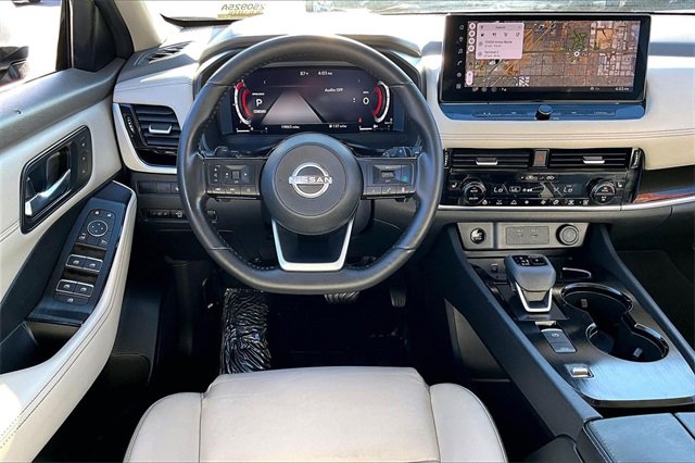 Certified 2024 Nissan Rogue SL w/ SL Premium Package image 8