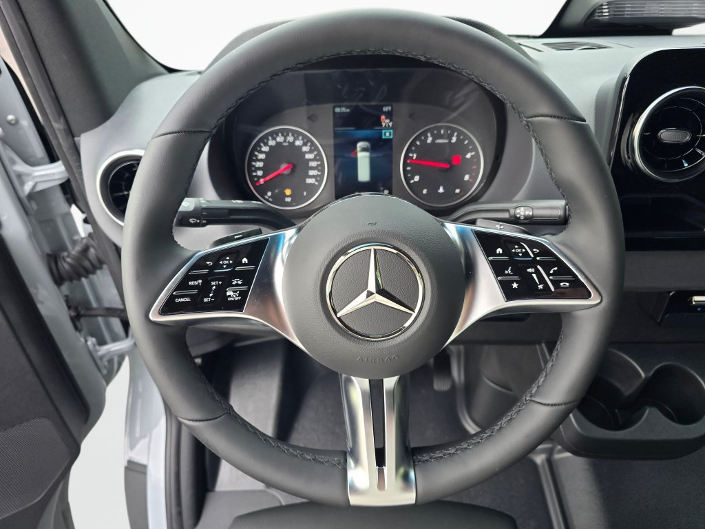 New 2026 Mercedes-Benz Sprinter 2500 image 37