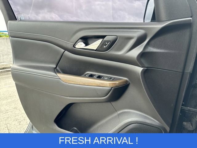 Used 2022 GMC Acadia SLE image 9