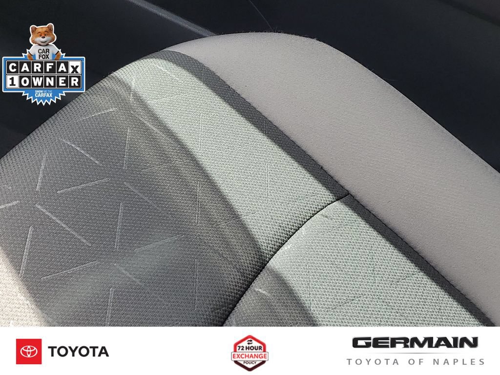 Used 2025 Toyota RAV4 XLE w/ Convenience Package FWD image 29