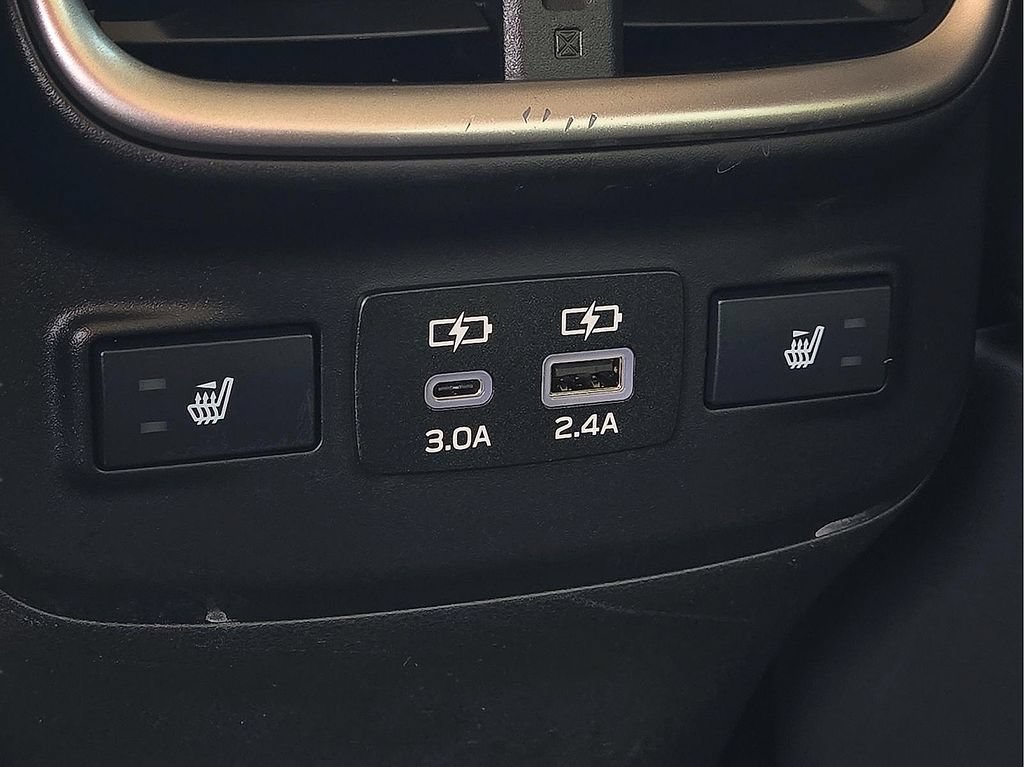 Used 2023 Subaru Legacy Limited AWD/4WD image 11