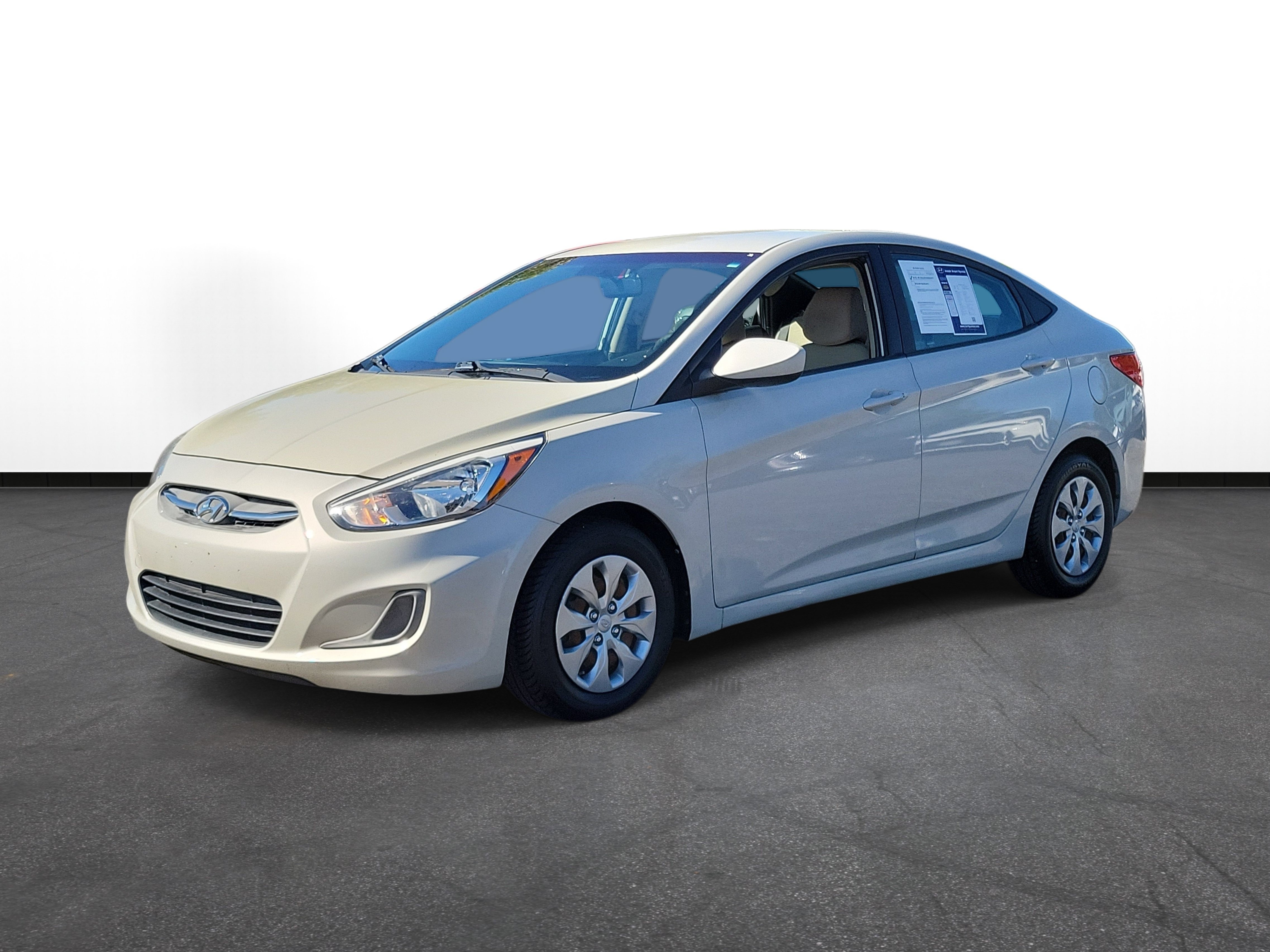 Used 2017 Hyundai Accent SE FWD image 2
