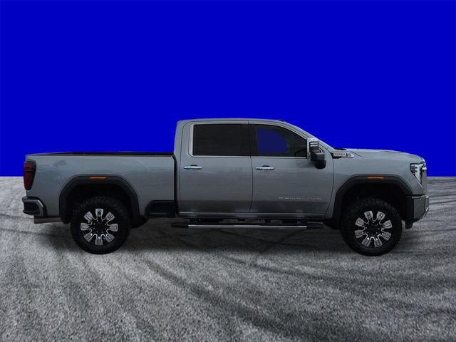 Used 2024 GMC Sierra 2500 Denali w/ Denali Reserve Package AWD/4WD image 3