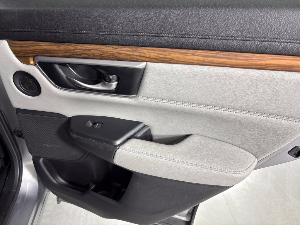 Used 2018 Honda CR-V EX-L image 18