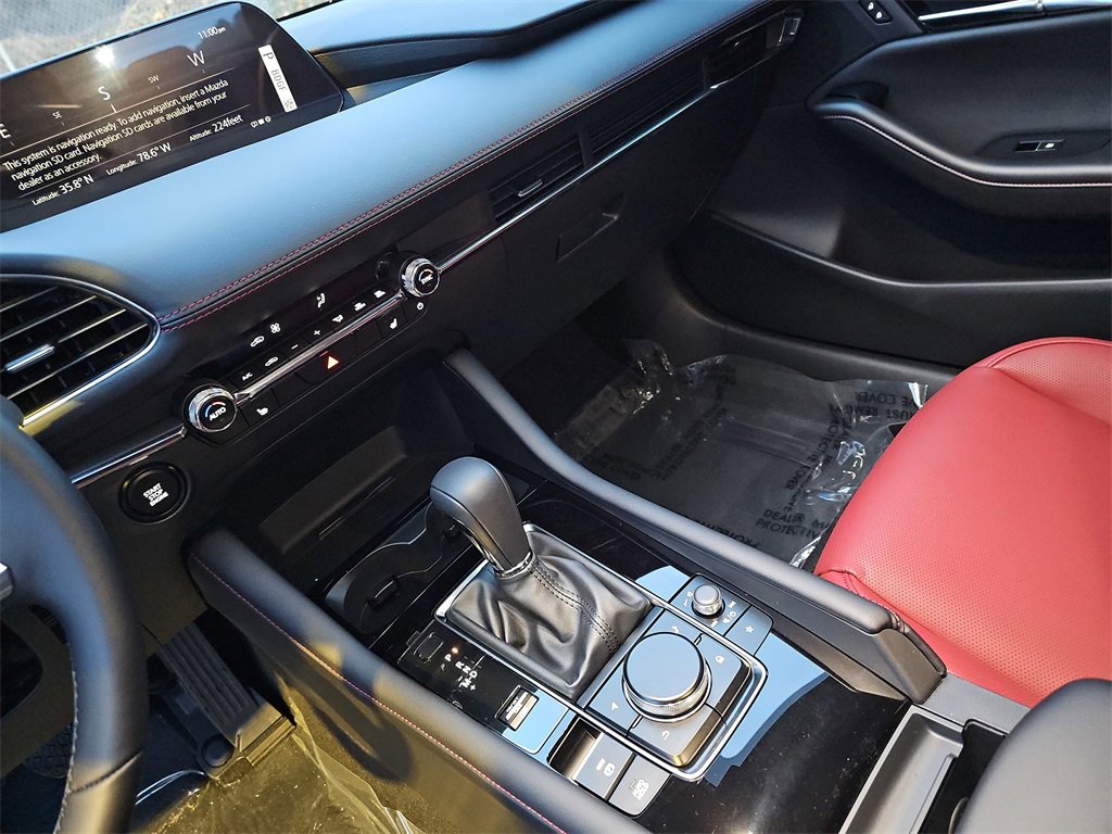 New 2026 MAZDA MAZDA3 Carbon image 26